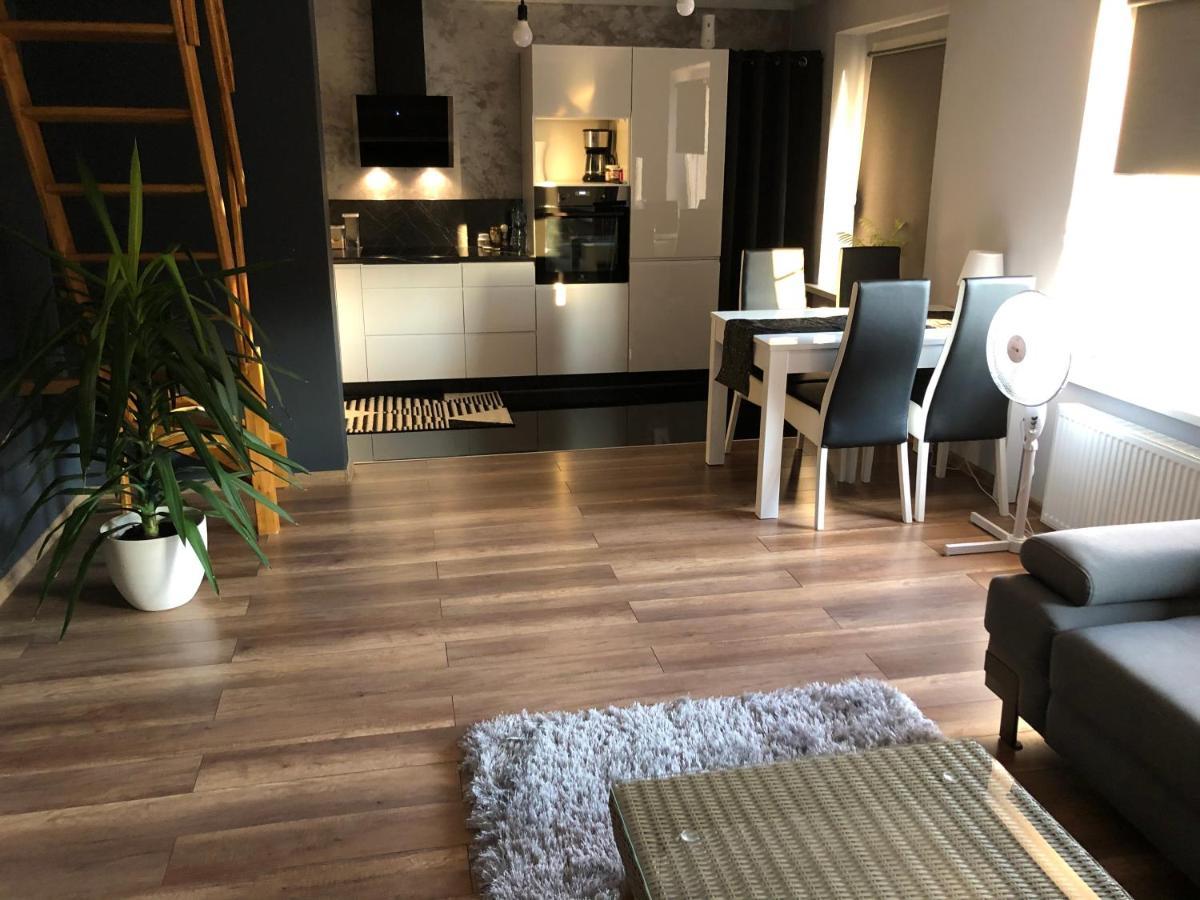 Apartament Moniuszki Kędzierzyn-Koźle Екстериор снимка